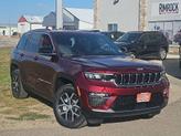 Thumbnail of 2025 Velvet Red Pearlcoat Jeep Grand Cherokee