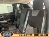 Thumbnail of 2017 Bright White Clearcoat Jeep Cherokee