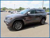 Photo of 2021 Granite Crystal Metallic Clearcoat Jeep Grand Cherokee