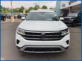 Thumbnail of 2021 Pure White Volkswagen Atlas