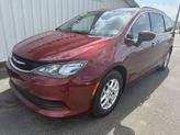 Thumbnail of 2021 Velvet Red Pearlcoat Chrysler Voyager