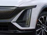 Thumbnail of 2025 Crystal White Tricoat Cadillac LYRIQ