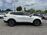 Thumbnail of 2024 Snow White Pearl Kia Sportage