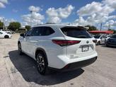 Thumbnail of 2023 Pearl Toyota Highlander Hybrid
