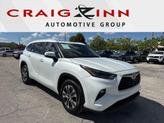 Photo of 2023 Pearl Toyota Highlander Hybrid