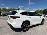 Thumbnail of 2023 Pearl Toyota Highlander Hybrid