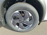 Thumbnail of 2026 Everest White Pearl Tricoat Nissan Rogue