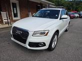 Thumbnail of 2017 White Audi Q5