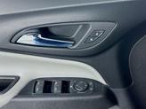 Thumbnail of 2019 Silver Ice Metallic Chevrolet Equinox