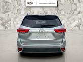 Thumbnail of 2018 Celestial Silver Metallic Toyota Highlander