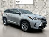 Thumbnail of 2018 Celestial Silver Metallic Toyota Highlander