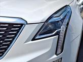 Thumbnail of 2022 Crystal White Tricoat Cadillac XT5