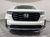 Thumbnail of 2025 Platinum White Pearl Honda Pilot