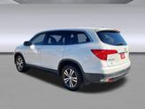 Thumbnail of 2018 White Diamond Pearl Honda Pilot
