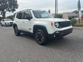 Thumbnail of 2023 Alpine White Clearcoat Jeep Renegade