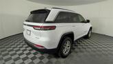 Thumbnail of 2025 Bright White Clearcoat Jeep Grand Cherokee