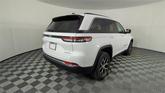 Thumbnail of 2025 Bright White Clearcoat Jeep Grand Cherokee