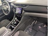 Thumbnail of 2024 Diamond Black Crystal Pearlcoat Jeep Grand Cherokee