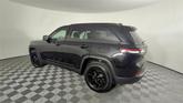Thumbnail of 2024 Diamond Black Crystal Pearlcoat Jeep Grand Cherokee