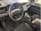 Thumbnail of 2024 Diamond Black Crystal Pearlcoat Jeep Grand Cherokee