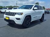 Thumbnail of 2021 Bright White Clearcoat Jeep Grand Cherokee