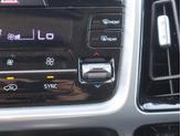 Thumbnail of 2021 Glacial White Pearl Kia Sorento