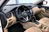 Thumbnail of 2017 White Nissan Rogue