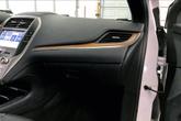 Thumbnail of 2019 White Platinum Tri-Coat Metallic Lincoln MKC