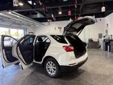 Thumbnail of 2020 Summit White Chevrolet Equinox