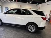 Thumbnail of 2020 Summit White Chevrolet Equinox