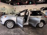 Thumbnail of 2022 Iconic Silver Ford Edge