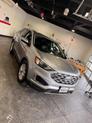 Thumbnail of 2022 Iconic Silver Ford Edge