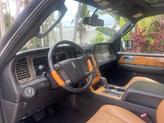 Thumbnail of 2011 White Platinum Tri-Coat Metallic Lincoln Navigator