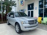 Thumbnail of 2011 White Platinum Tri-Coat Metallic Lincoln Navigator
