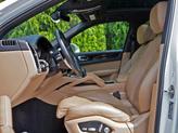 Thumbnail of 2019 White Porsche Cayenne