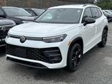 Thumbnail of 2025 Opal White Pearl Effect Volkswagen Tiguan