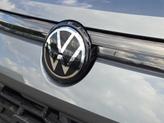 Thumbnail of 2025 Platinum Gray Metallic Volkswagen Tiguan