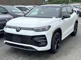Thumbnail of 2025 Opal White W/Black Roof Volkswagen Tiguan