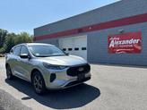 Photo of 2023 Silver Metallic Ford Escape