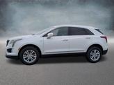 Thumbnail of 2025 Crystal White Tricoat Cadillac XT5