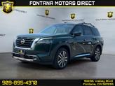 Photo of 2022 Obsidian Green Pearl/Super Black Nissan Pathfinder