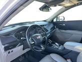 Thumbnail of 2022 Crystal White Tricoat Cadillac XT4
