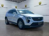 Thumbnail of 2022 Crystal White Tricoat Cadillac XT4