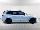 Thumbnail of 2023 Mineral White Metallic BMW X7