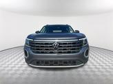 Thumbnail of 2024 Pure White Volkswagen Atlas