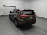 Thumbnail of 2018 Toasted Walnut Pearl Toyota Highlander