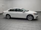 Thumbnail of 2018 Pure White Volkswagen Passat