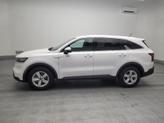 Thumbnail of 2023 Glacial White Pearl Kia Sorento