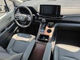 Thumbnail of 2021 Celestial Silver Metallic Toyota Sienna
