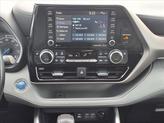 Thumbnail of 2022 Ruby Flare Pearl Toyota Highlander Hybrid